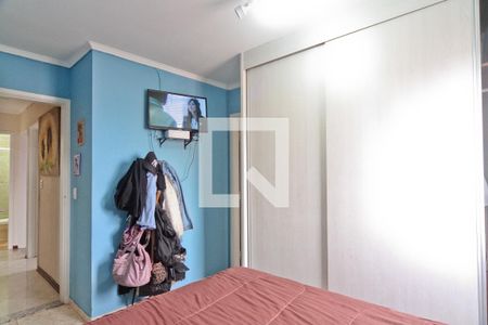 Suíte de apartamento à venda com 3 quartos, 72m² em Vila Mangalot, São Paulo