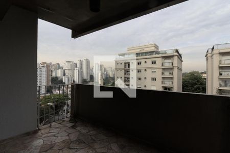 SacadaSacada de apartamento à venda com 4 quartos, 204m² em Perdizes, São Paulo