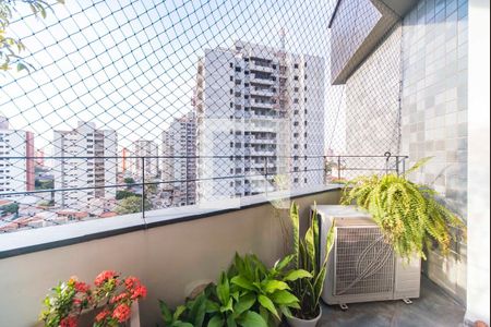 Varanda da Sala de apartamento à venda com 4 quartos, 140m² em Vila Gilda, Santo André