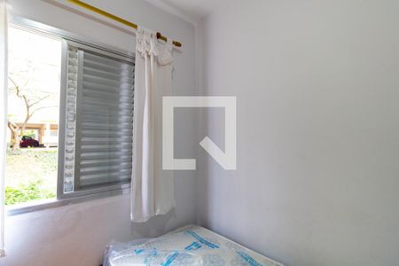 Quarto 2 de apartamento para alugar com 2 quartos, 55m² em Vila Pirajussara, São Paulo