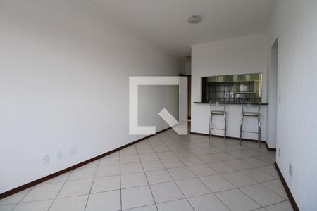 Sala de apartamento para alugar com 1 quarto, 55m² em Ponte Preta, Campinas