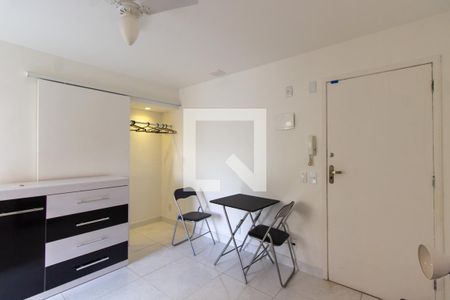 Sala de kitnet/studio para alugar com 1 quarto, 35m² em Centro, Rio de Janeiro