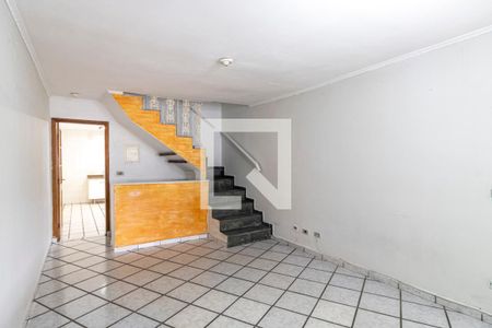 Casa à venda com 100m², 3 quartos e 2 vagasSala