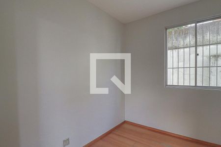 Quarto 1 de apartamento para alugar com 4 quartos, 110m² em Sagrada Família, Belo Horizonte