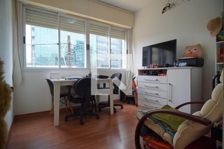 Quarto 2 de apartamento à venda com 2 quartos, 66m² em Auxiliadora, Porto Alegre