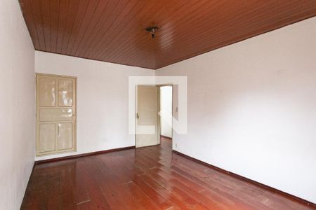 Quarto 1 de casa para alugar com 2 quartos, 150m² em Vila Prudente, São Paulo