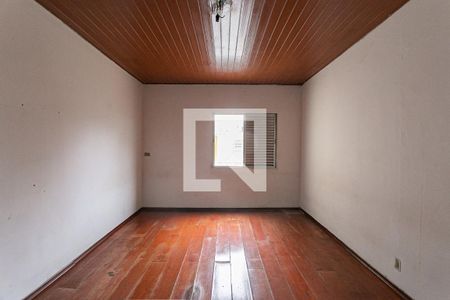 Quarto 1 de casa para alugar com 2 quartos, 150m² em Vila Prudente, São Paulo