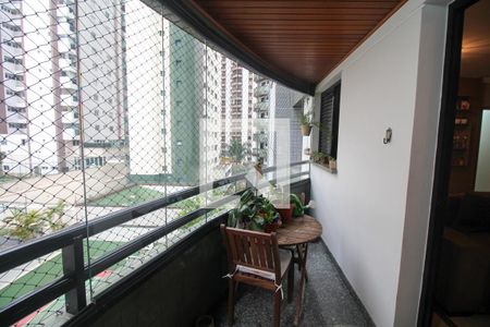 varanda de apartamento para alugar com 3 quartos, 126m² em Vila Regente Feijó, São Paulo