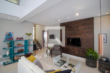 Salas de casa de condomínio à venda com 3 quartos, 184m² em Parque Taquaral, Campinas