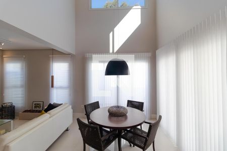 Salas de casa de condomínio à venda com 3 quartos, 184m² em Parque Taquaral, Campinas
