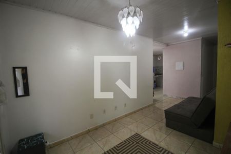 Sala de casa à venda com 2 quartos, 70m² em Olaria, Canoas