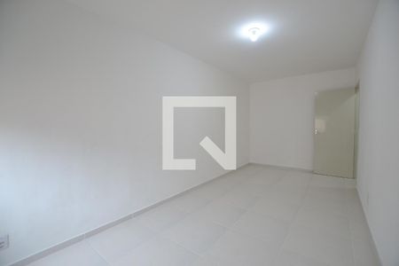 Quarto de apartamento à venda com 1 quarto, 50m² em Vila São José, Porto Alegre