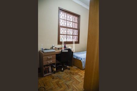 Quarto 2 de casa à venda com 5 quartos, 240m² em Osvaldo Cruz, São Caetano do Sul