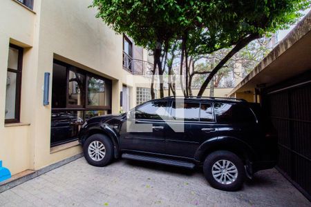 Casa à venda com 365m², 4 quartos e 2 vagasGaragem