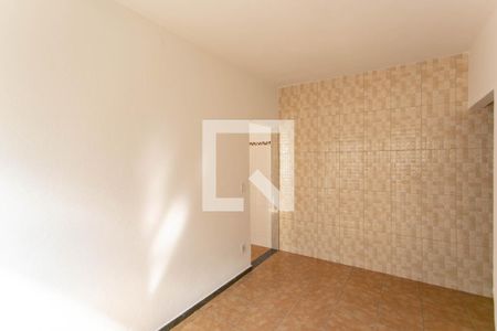 Sala de casa para alugar com 2 quartos, 85m² em Novo Glória, Belo Horizonte