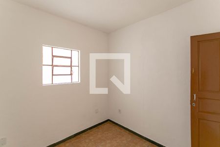 Quarto 1 de casa para alugar com 2 quartos, 85m² em Novo Glória, Belo Horizonte