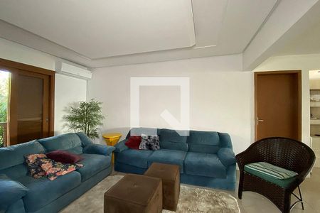 Sala de Estar de casa à venda com 4 quartos, 340m² em Rondônia, Novo Hamburgo