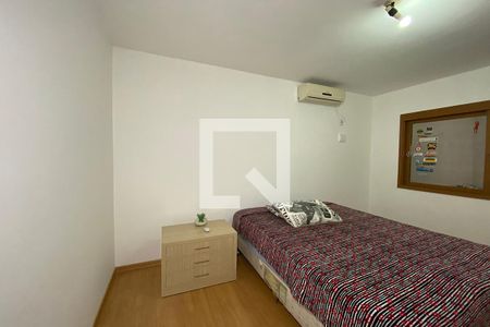 Quarto 1  de casa à venda com 4 quartos, 340m² em Rondônia, Novo Hamburgo