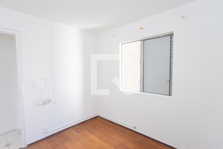 Quarto 2 de apartamento para alugar com 2 quartos, 60m² em Jardim Iris, São Paulo