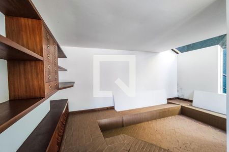 Sala de casa para alugar com 4 quartos, 411m² em Cidade Jardim, São Paulo