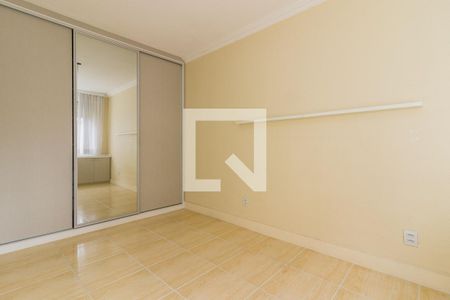 Dormitório de apartamento à venda com 1 quarto, 39m² em Cavalhada, Porto Alegre