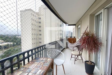 Varanda de apartamento para alugar com 3 quartos, 140m² em Tamboré, Santana de Parnaíba