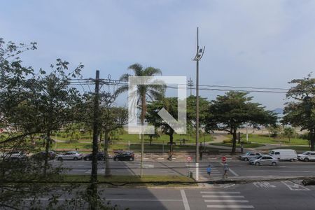 Vista de apartamento para alugar com 3 quartos, 132m² em Aparecida, Santos