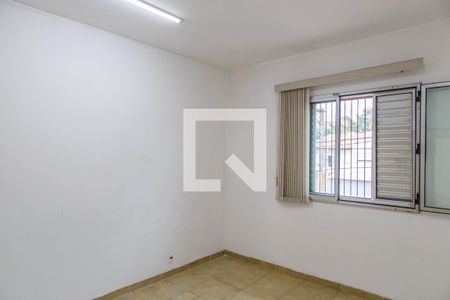 Quarto 1 de casa para alugar com 2 quartos, 140m² em Vila Bertioga, São Paulo