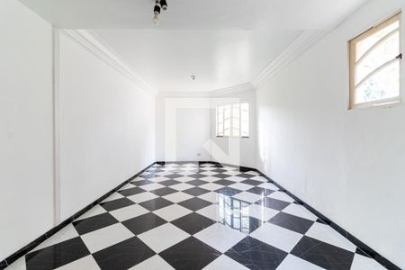 Sala de casa à venda com 4 quartos, 850m² em Vila Campo Grande, São Paulo