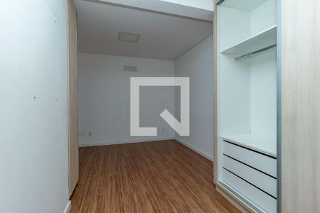 Apartamento à venda com 494m², 3 quartos e 6 vagas Apartamento à venda com 494m², 3 quartos e 6 vagasSuíte 3
