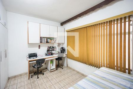 Quarto 01 de casa para alugar com 4 quartos, 212m² em Vila Carrão, São Paulo