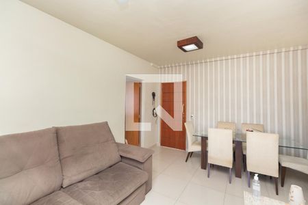 Sala de apartamento para alugar com 2 quartos, 65m² em Campinho, Rio de Janeiro