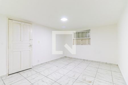 Quarto 2 de casa para alugar com 2 quartos, 100m² em Jardim Palmares (zona Sul), São Paulo