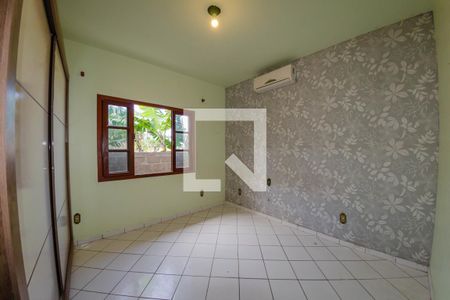 Suíte de casa para alugar com 3 quartos, 400m² em São João do Rio Vermelho, Florianópolis