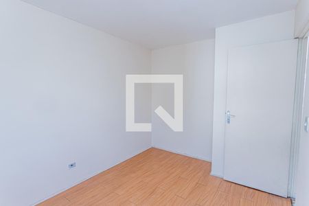 Quarto 1 de apartamento para alugar com 2 quartos, 47m² em Parque Panamericano, São Paulo