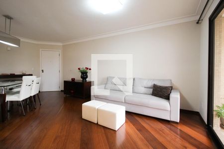 Sala de apartamento para alugar com 3 quartos, 120m² em Indianópolis, São Paulo