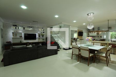 Sala de casa à venda com 4 quartos, 390m² em Vargem Grande, Rio de Janeiro