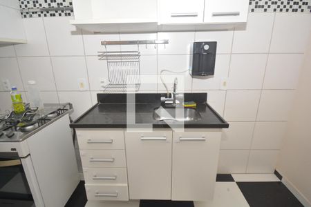 Cozinha e Área de Serviço de apartamento à venda com 2 quartos, 50m² em Parada de Lucas, Rio de Janeiro