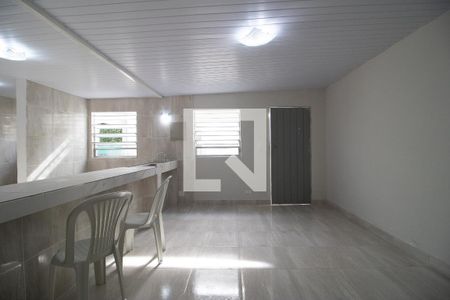 Sala de casa para alugar com 2 quartos, 70m² em Bosque da Saúde, São Paulo