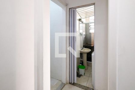 Corredor de apartamento para alugar com 2 quartos, 50m² em Praca da Bandeira, Rio de Janeiro