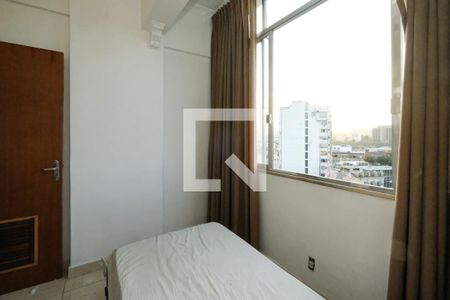 Quarto de apartamento para alugar com 2 quartos, 50m² em Praca da Bandeira, Rio de Janeiro