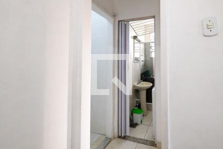 Corredor de apartamento para alugar com 2 quartos, 50m² em Praca da Bandeira, Rio de Janeiro