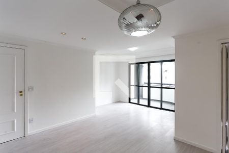 Sala de apartamento para alugar com 3 quartos, 90m² em Vila Suzana, São Paulo