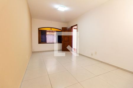 Sala de casa para alugar com 3 quartos, 125m² em Jardim Trussardi, São Paulo