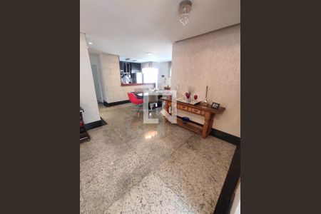 Casa à venda com 5 quartos, 350m² em Castelo, Belo Horizonte
