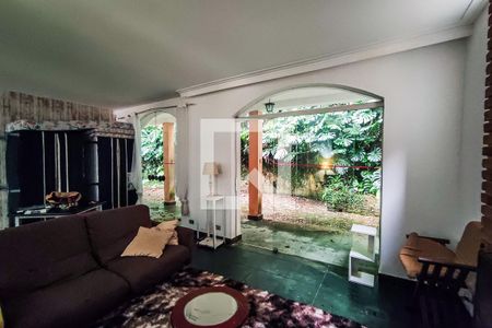 Sala de casa à venda com 4 quartos, 300m² em Jardim Morumbi, São Paulo
