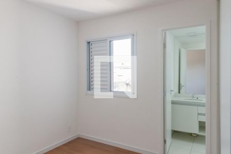 Suíte de apartamento para alugar com 2 quartos, 57m² em Jardim Antonio Von Zuben, Campinas