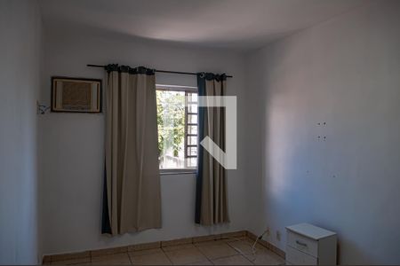 quarto 1 suite de casa para alugar com 2 quartos, 80m² em Pechincha, Rio de Janeiro