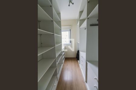 Closet da Suíte 1 de apartamento para alugar com 3 quartos, 79m² em Alto da Lapa, São Paulo