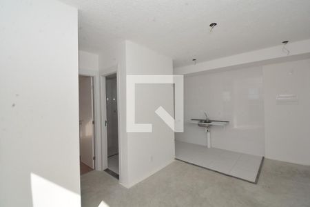 Sala de apartamento para alugar com 2 quartos, 44m² em Vista Alegre, Rio de Janeiro